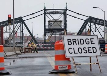 MassDOT Warns of Potential Traffic Delays on New Bedford-Fairhaven Bridge Due to Extreme Heat 5 Mass DOT Bridge Southcoast Spotlight