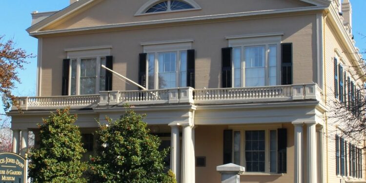 Rotch-Jones-Duff House & Garden Museum's To Host It's First-Ever Civic Fair 1 Rotch Jones Duff South Coast Spotlight