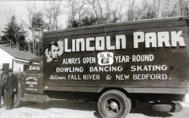 Turn Back The Clock: Lincoln Park 6 121691460 10157173681596673 6866026413601093563 n