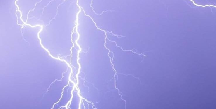 Lightning strike south coast spotlight