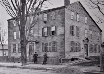 The Springfield Tavern That Welcomed America's Early Presidents 10 Parsons Tavern south coast spotlight