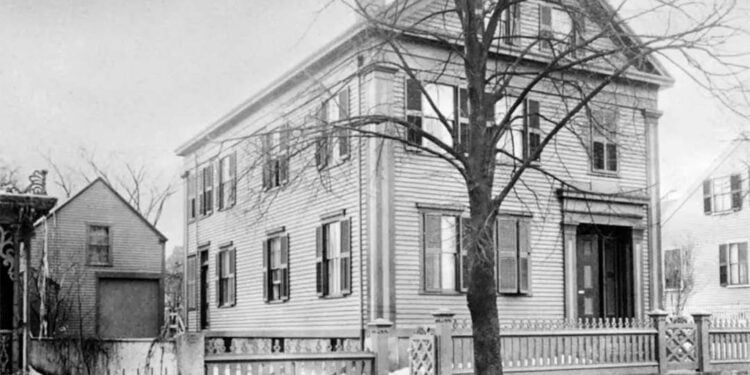 134 Years Later: Is Fall River Doing Enough With Its Most Famous Story? 1 1892 Borden House Fall River MA