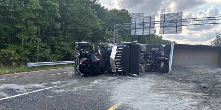 tractortrailerattleboro