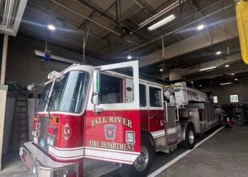 LADDER 4 IS BACK IN THE FLINT — BUT THE AGE OF THE FLEET CAN’T BE IGNORED 1 Photo Credit - Local 1314