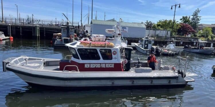 New Bedford Firefighters Rescue Stranded Kayaker from Clarks Cove 1 Screenshot