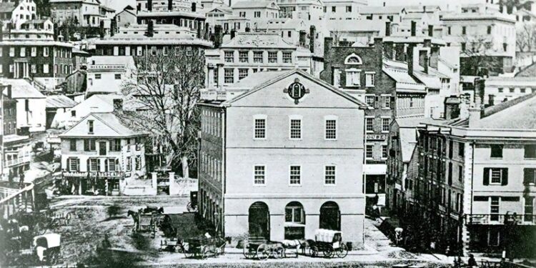 Echoes of Market Square: The Enduring Legacy of Providence’s Market House 1 MarketHouse